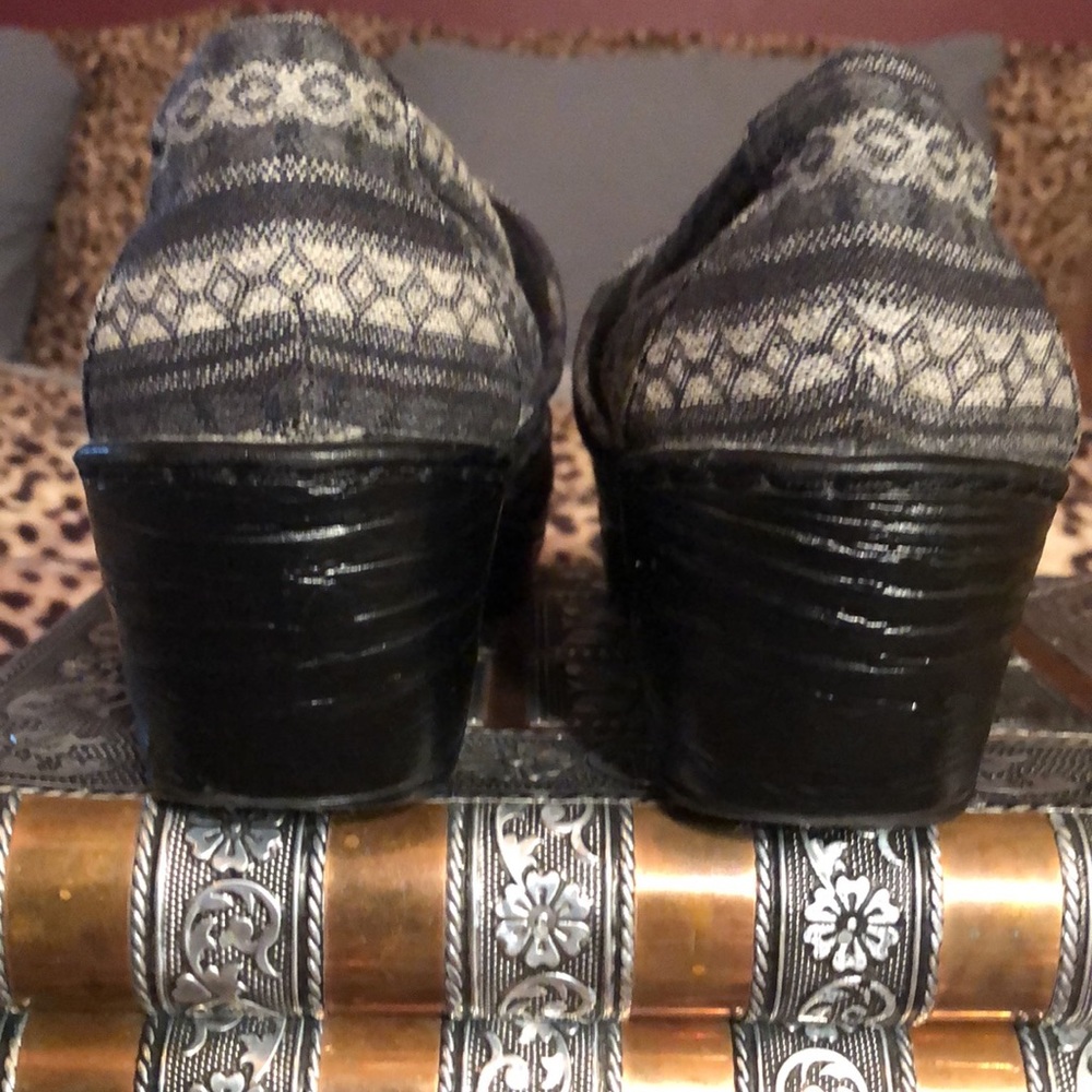 BOC Born Striped Pattern Fabric Clogs Mules Shoes - Picture 7 of 9